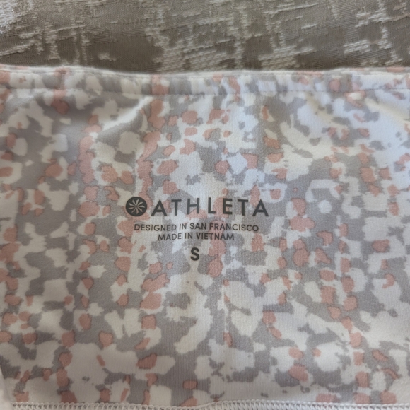 Women's Athleta Leggings - Picture 2 of 8